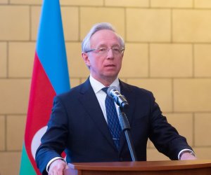 Замглавы МИД РФ Галузин опроверг официальные переговоры с Германией по Украине