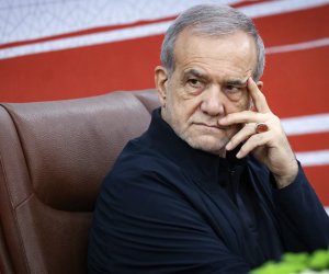 Пезешкиан: Атаки на силовиков были направлены на раскол Ирана