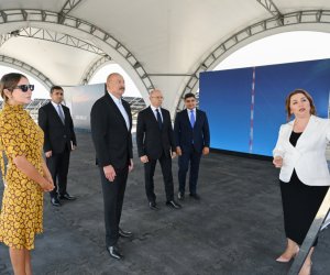 Prezident Naxçıvan şəhərində "Şəms 1" və "Qərbi Üfüq" Günəş Elektrik stansiyalarında görülən işlərlə tanış olub - Yenilənib