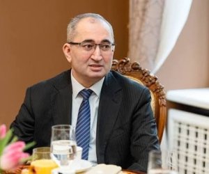 

Посол Азербайджана в Латвии отозван с должности
