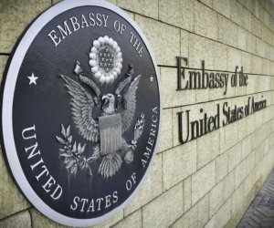США сокращают штат посольств на Ближнем Востоке