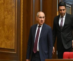 
Paşinyan Alen Simonyanı Təhlükəsizlik Şurasının katibi təyin edib