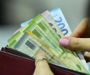 Naxçıvanda orta aylıq nominal əməkhaqqı 6 %-ə yaxın artıb
