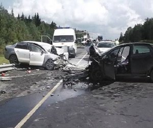 Göyçayda zəncirvari qəza: 4 nəfər xəsarət alıb