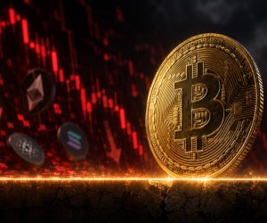 Биткоин превысил отметку в $63 000
