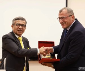 Ermənistan və Hindistan hərbi-texniki əməkdaşlığı müzakirə edib