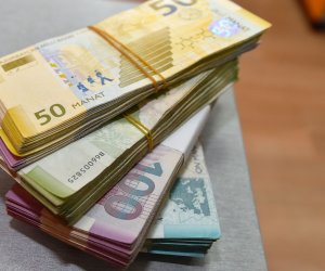 Central Bank of Azerbaijan daily FX fixings