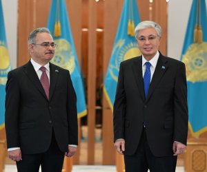 Azərbaycanın Qazaxıstandakı yeni səfiri etimadnaməsini Tokayevə təqdim edib