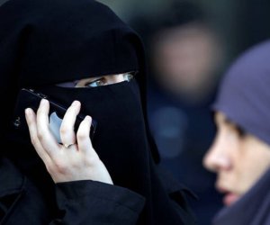 В Португалии запретили ношение никаб