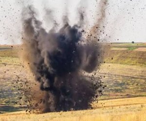 Xocavənddə traktor minaya düşüb, sürücü xəsarət alıb