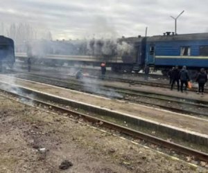 Rusiya Kiyevdə dəmir yoluna ballistik zərbə endirib