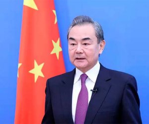 Çin XİN başçısı: Yaxın Şərqdə vəziyyət yenidən kritik mərhələdədir