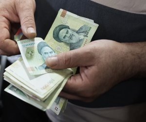 İran rialı1 dollar üçün 2 milyon olub