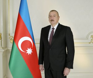 Президент поздравил ФК &laquo;Сабах&raquo;
