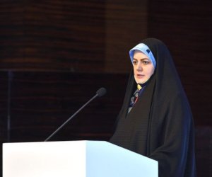 İran Prezidentinin qızı Mehriban Əliyevanı təbrik edib