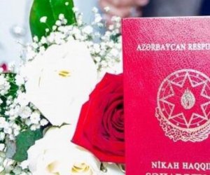 В Азербайджане число брачных договоров выросло на 18,3%, а количество браков сократилось