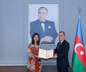 Азербайджан и Малайзия обсудили перспективы развития двусторонних связей