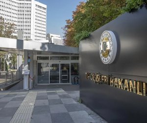 Ukrayna səfiri Türkiyə XİN-ə çağırılıb