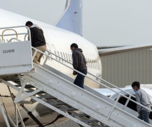 США выслали иранцев и турок в Африку