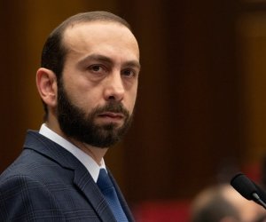 Mirzoyandan Zaxarovaya sərt reaksiya: "Bu qadın yalan danışır"