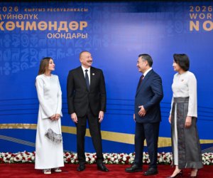 На страницах президента Азербайджана в соцсетях опубликован видеоролик о визите в Кыргызстан