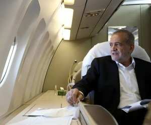 Pezeşkianın təyyarəsi Tehrana gedərkən Rəştdə aralıq eniş edib