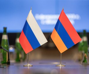 Moscow Warns Armenia of Economic Preference Loss over EU Drive