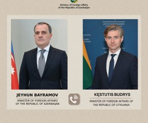 Bayramov litvalı həmkarı ilə regiondakı cari vəziyyəti və sülh prosesini müzakirə edib