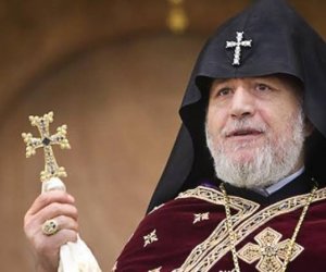 От католикоса отказался уже третий судья