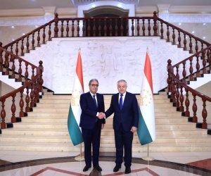 Azərbaycan səfiri etimadnaməsinin surətini Tacikistanın XİN rəhbərinə təqdim edib