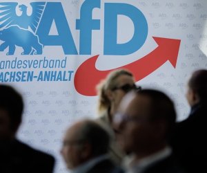 АдГ побеждает на выборах в Саксонии-Анхальт с 44,5% голосов