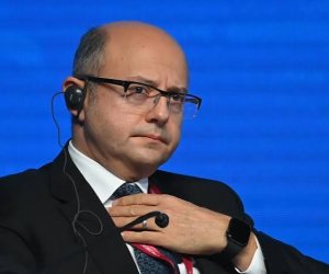 Azərbaycan 2032-ci ildən iki yeni yaşıl enerji dəhlizini istifadəyə verməyi planlaşdırır - nazir