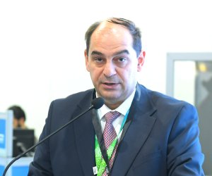 Azərbaycan regional yaşıl enerji dəhlizlərini inkişaf etdirir