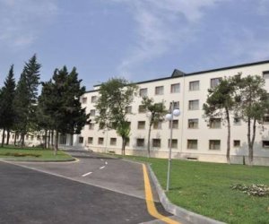 Lənkəranda 67 yaşlı həkimin əmək müqaviləsinə xitam verilməsi araşdırılır