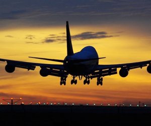 İranda "Boeing 737" texniki nasazlıq səbəbindən məcburi eniş edib