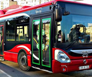 Bakıda 21 və 30 nömrəli avtobusların dayanacaqları dəyişdirilib