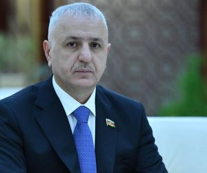 
Prezidentdən Ülvi Quliyevlə bağlı - Sərəncam