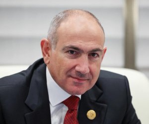 Paşinyan rus dilini öyrənir