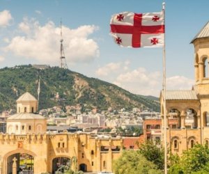 Иранские авиакомпании под санкциями США прекратили полеты в Грузию