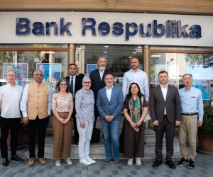 AİB Direktorlar Şurasının üzvləri Gəncədə Bank Respublika-nın maliyyələşdirdiyi bizneslərlə tanış olublar