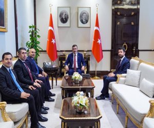 Türkiyənin vitse-prezidenti Azərbaycanın yeni səfiri ilə görüş keçirib