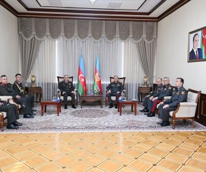 
Baş Qərargah rəisi Türkiyə nümayəndə heyəti ilə görüşüb