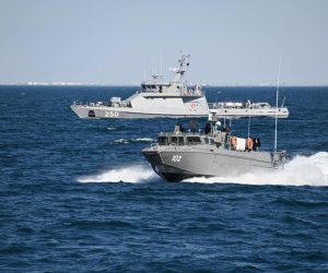 В Казахстане во время военных учений на Каспии погибли 9 военнослужащих