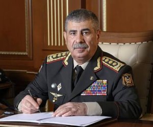 Zakir Həsənov Qazaxıstanda hərbçilərin ölümü ilə bağlı başsağlığı verib