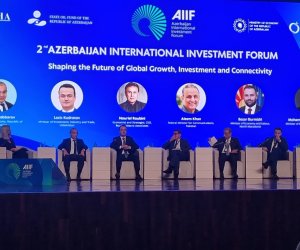 Özbəkistanın Azərbaycan üzərindən yükdaşımaları 30% artıb - nazir