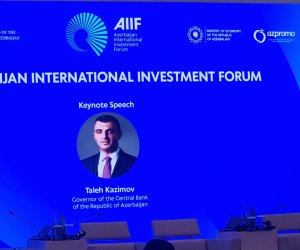 Azərbaycanda əmanətlərin dollarlaşması tarixi minimuma enib - Taleh Kazımov