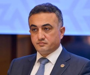 В Азербайджане продолжается диалог по вопросам деятельности адвокатов