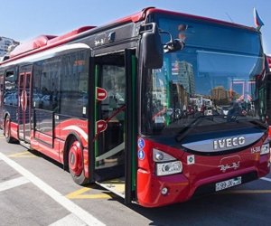 В Баку временно изменят схему движения 16 маршрутных автобусов