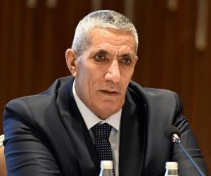 Siyavuş Novruzov: Bələdiyyələr 300&ndash;500 min qeydiyyatsız evdən vergi toplaya bilmir