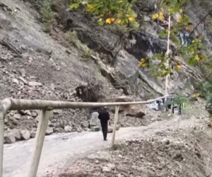 Quba-Xınalıq yolunda sürüşmə baş verib, hərəkət dayanıb - Video